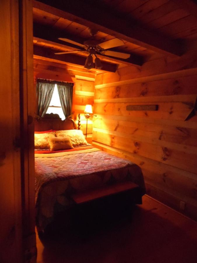 Fiddlers Roost B&B Cabins Galax Esterno foto