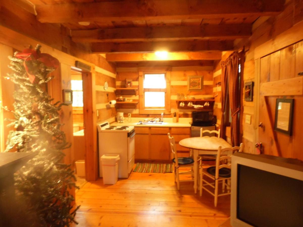 Fiddlers Roost B&B Cabins Galax Esterno foto