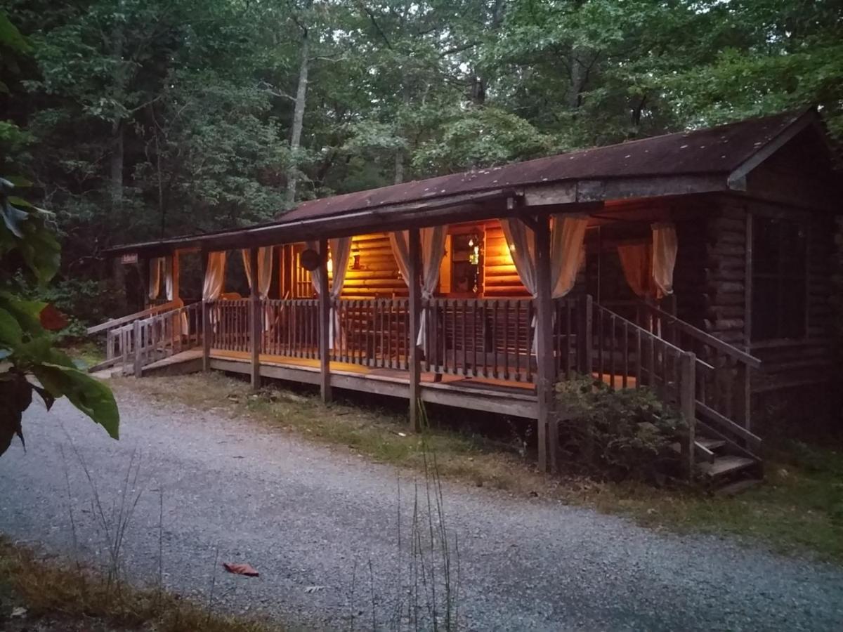 Fiddlers Roost B&B Cabins Galax Esterno foto